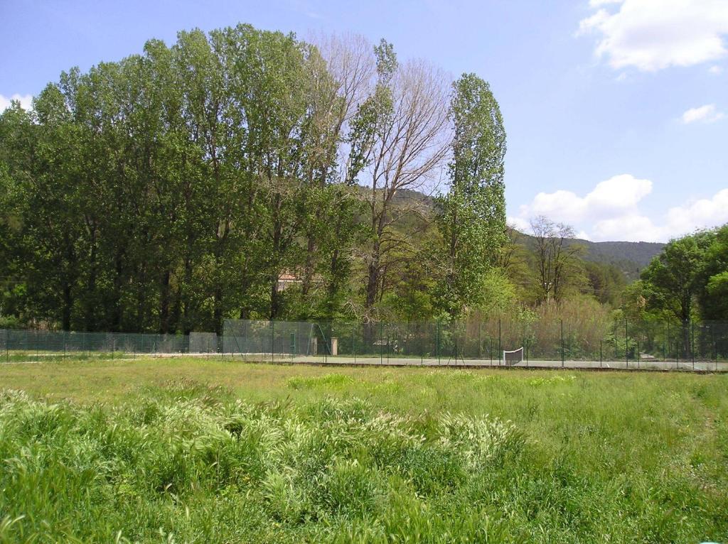 Le Pigeonnier Chambre D'Hotes La Provenc'Ane Salernes Exteriér fotografie